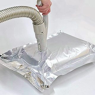 アルミ製真空パックお米保存袋　極厚米ガードミニ　～1０Ｋｇ袋用　2枚入 脱酸素剤付